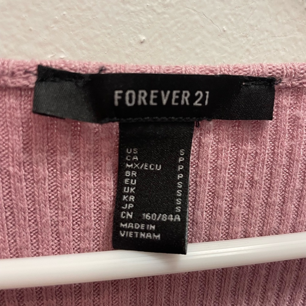 Cropped long sleeve